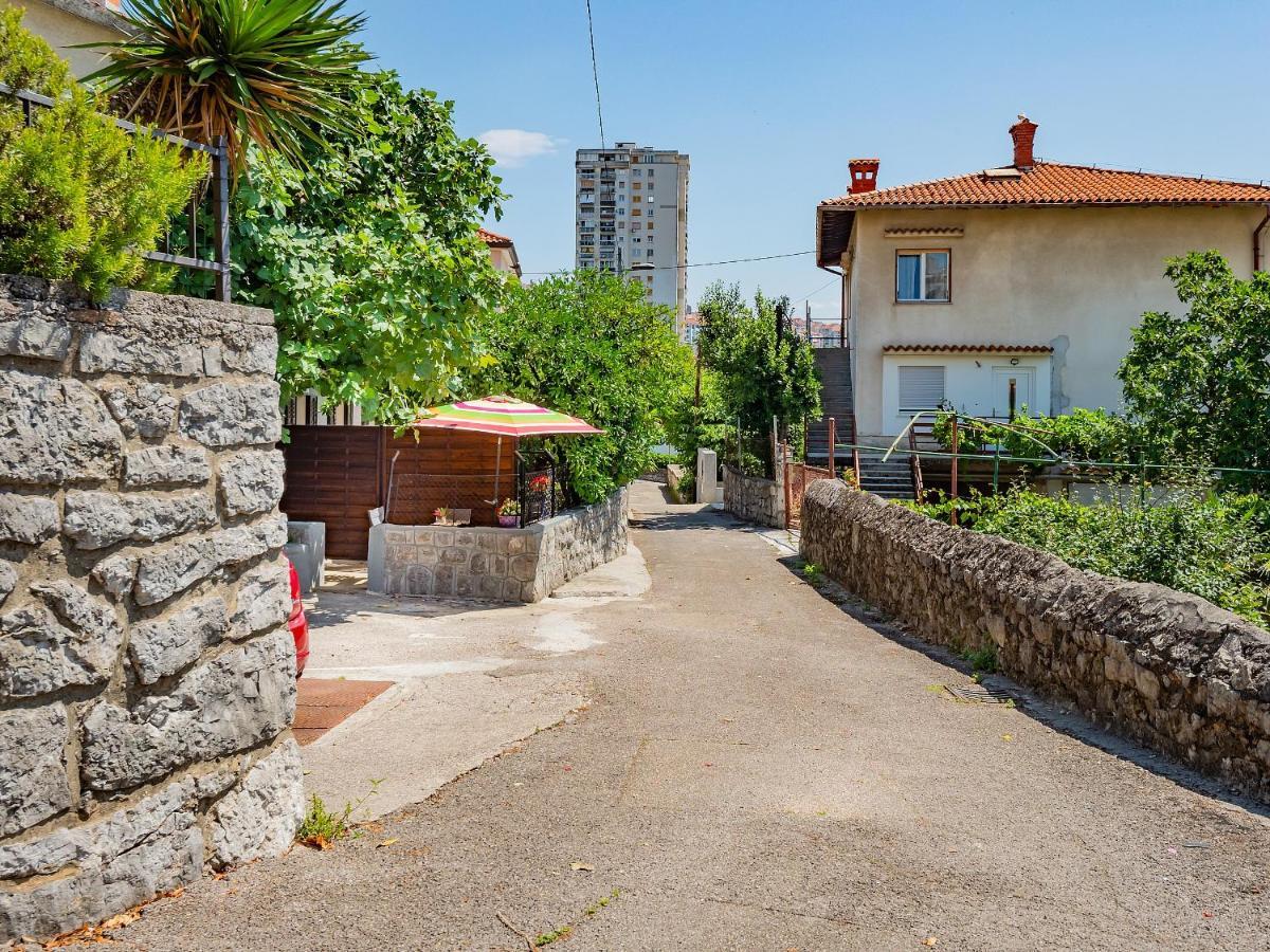 Studio Apartment "Kalina" 550 M From Sea Fiume Esterno foto